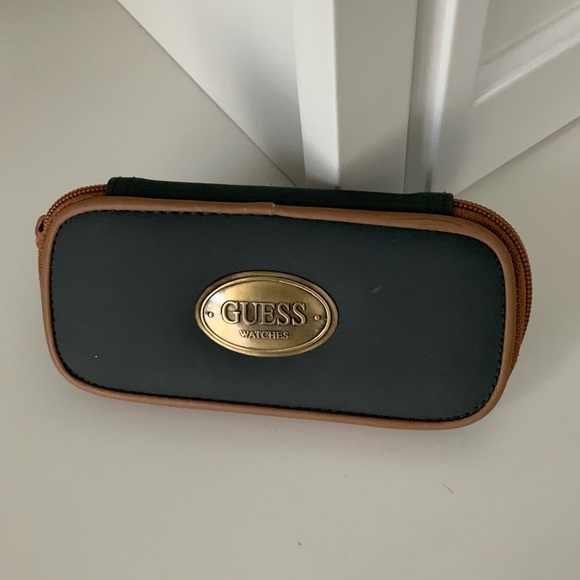 Vintage 2000’S GUESS Watch Fabric and Leather Green Travel Carry Case Unisex - Picture 1 of 8